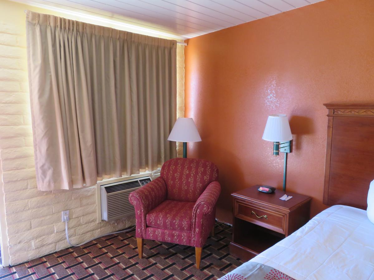 Royal Crest Motel Medford Ngoại thất bức ảnh