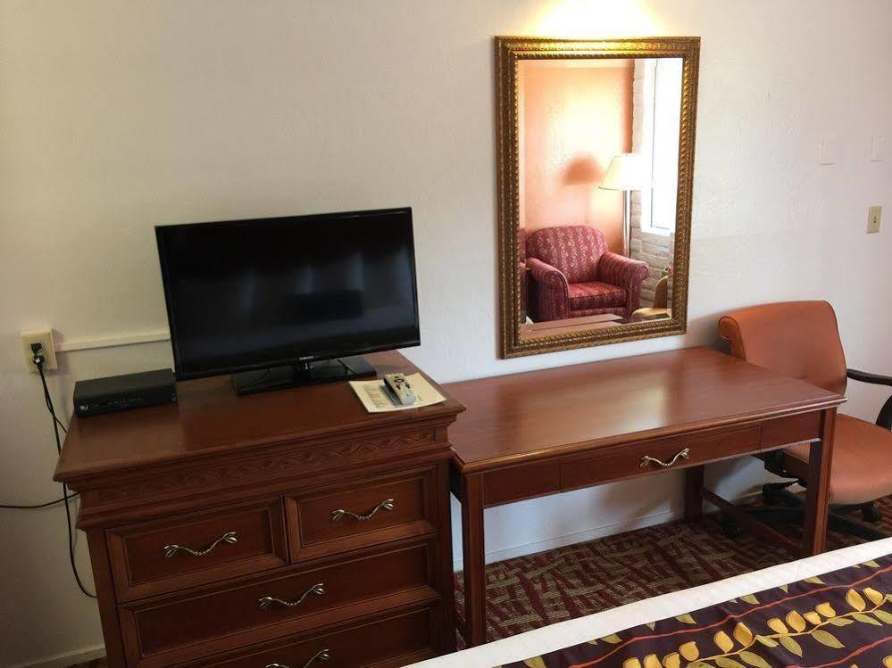 Royal Crest Motel Medford Ngoại thất bức ảnh